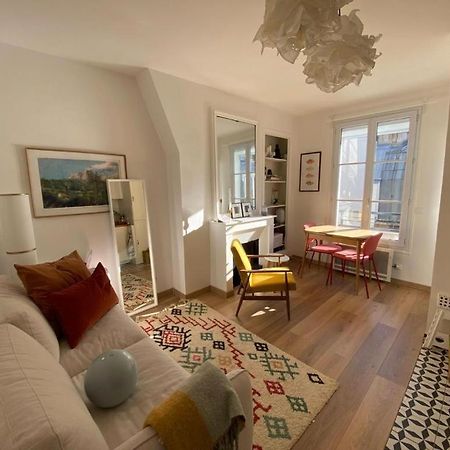 Modern Appartement W/ Tour Eiffel View In The 7Th Paříž Exteriér fotografie